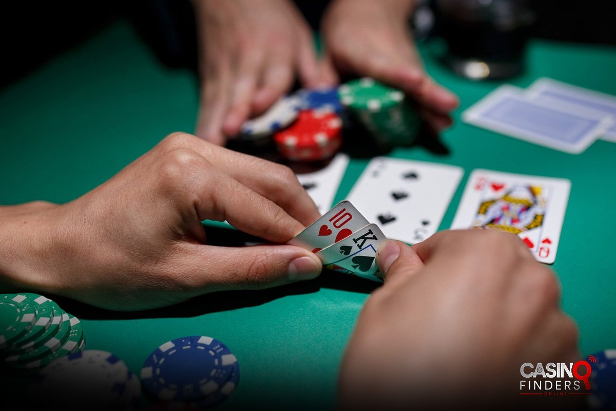 Is Slow Roll Against Official Poker Rules? 